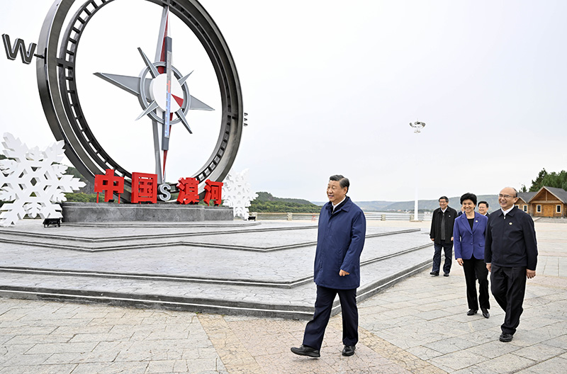 9月6日至8日，中共中央總書記、國家主席、中央軍委主席習近平在黑龍江考察。這是6日下午，習近平在大興安嶺地區漠河市北極村考察。